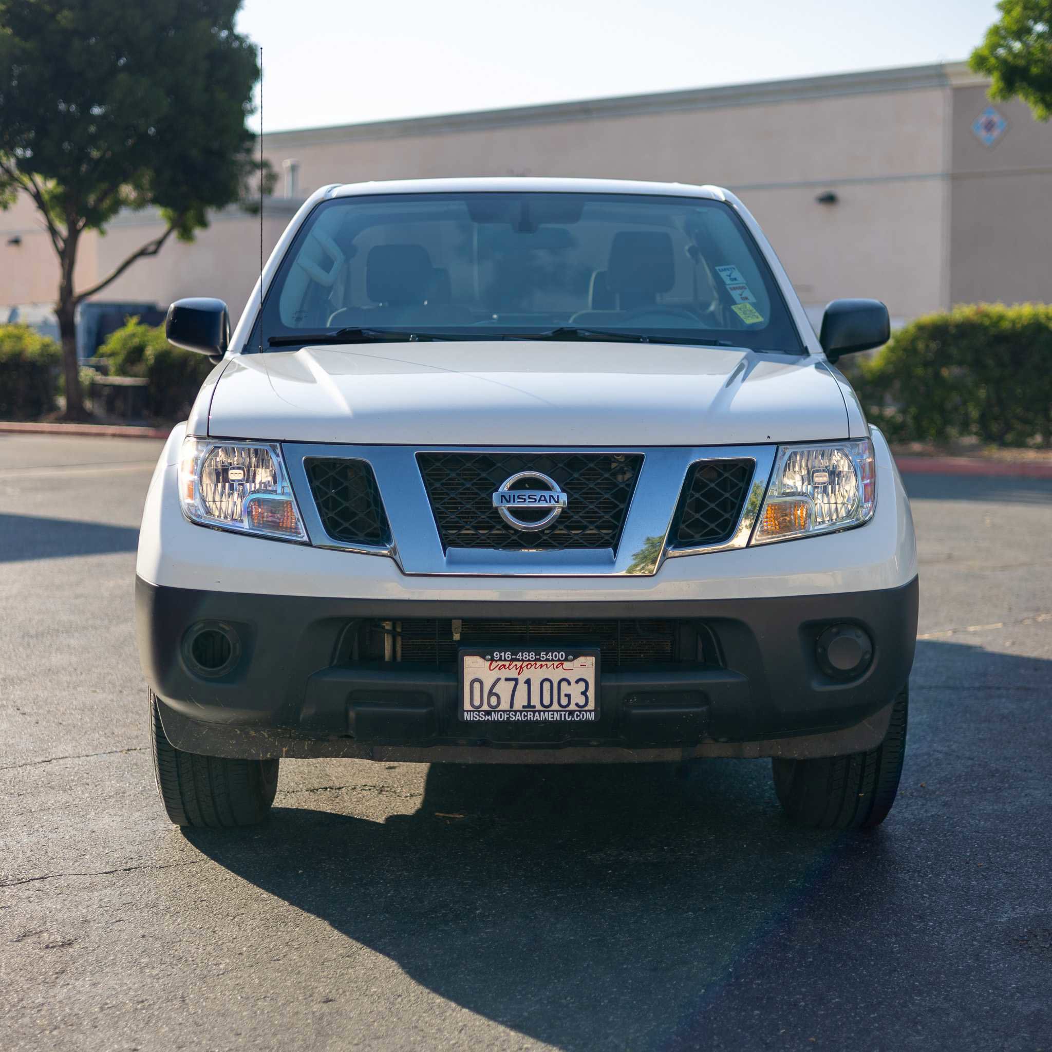 Used 2021 Nissan Frontier S image 2
