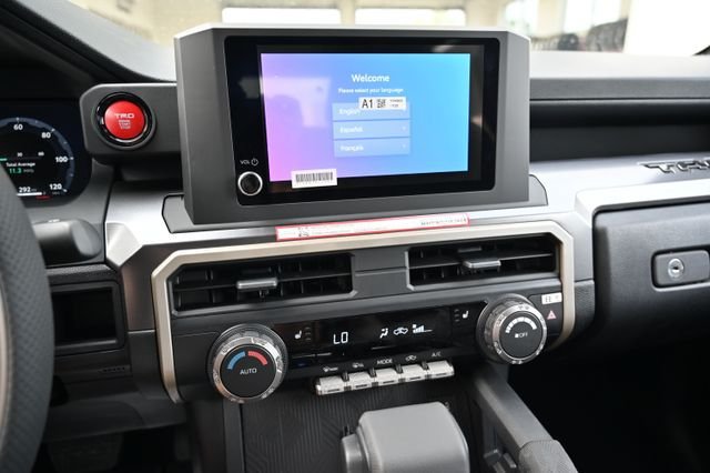 New 2026 Toyota Tacoma TRD Off-Road AWD/4WD image 16