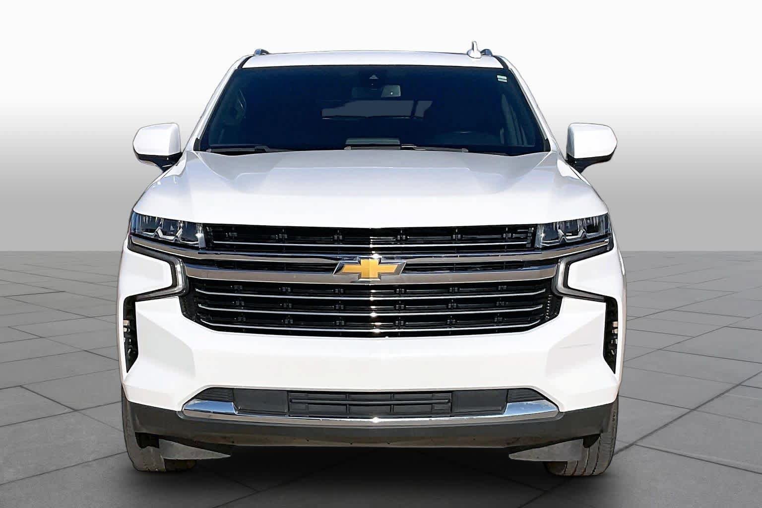 Used 2021 Chevrolet Suburban LT w/ Rear Media and Nav Package AWD/4WD image 5
