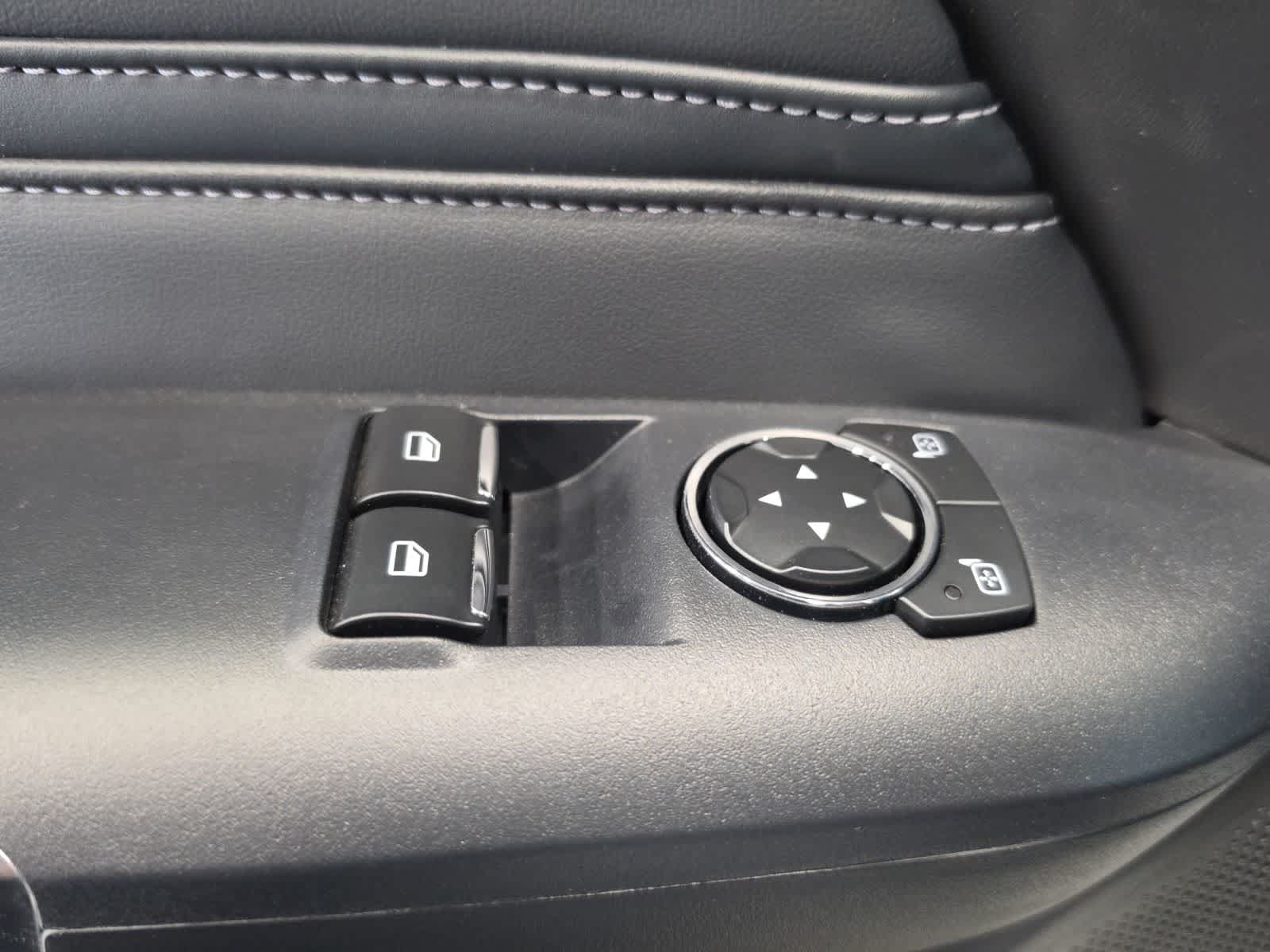 Used 2025 Ford Mustang GT Premium RWD image 16