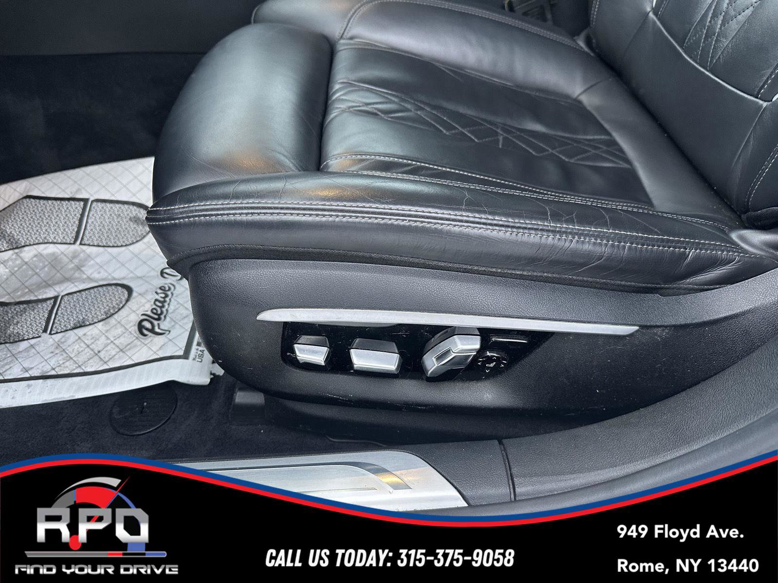 Used 2017 BMW 750i xDrive image 22