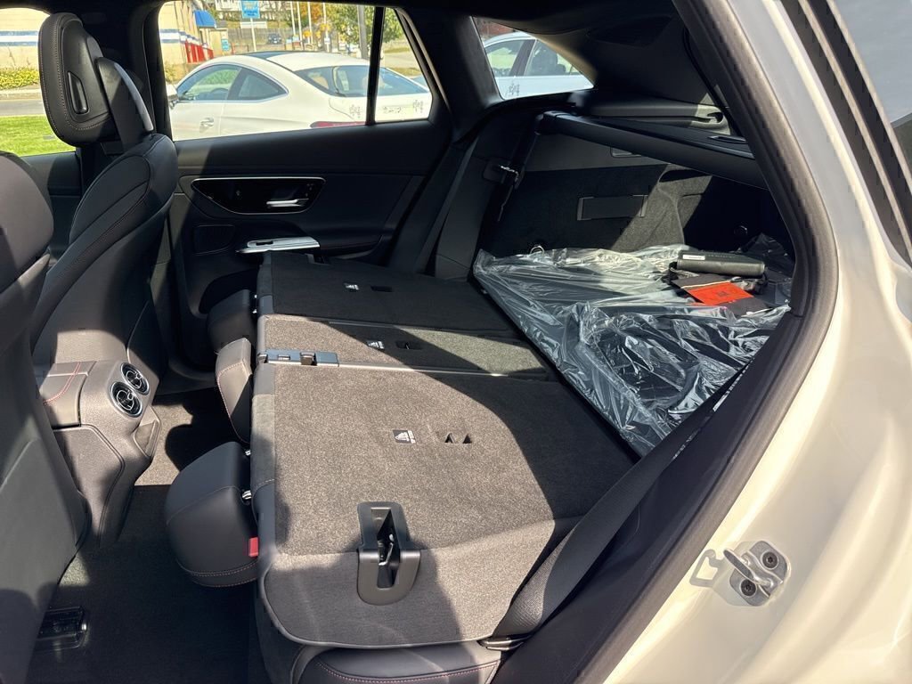 New 2026 Mercedes-Benz GLC 43 AMG 4MATIC image 29