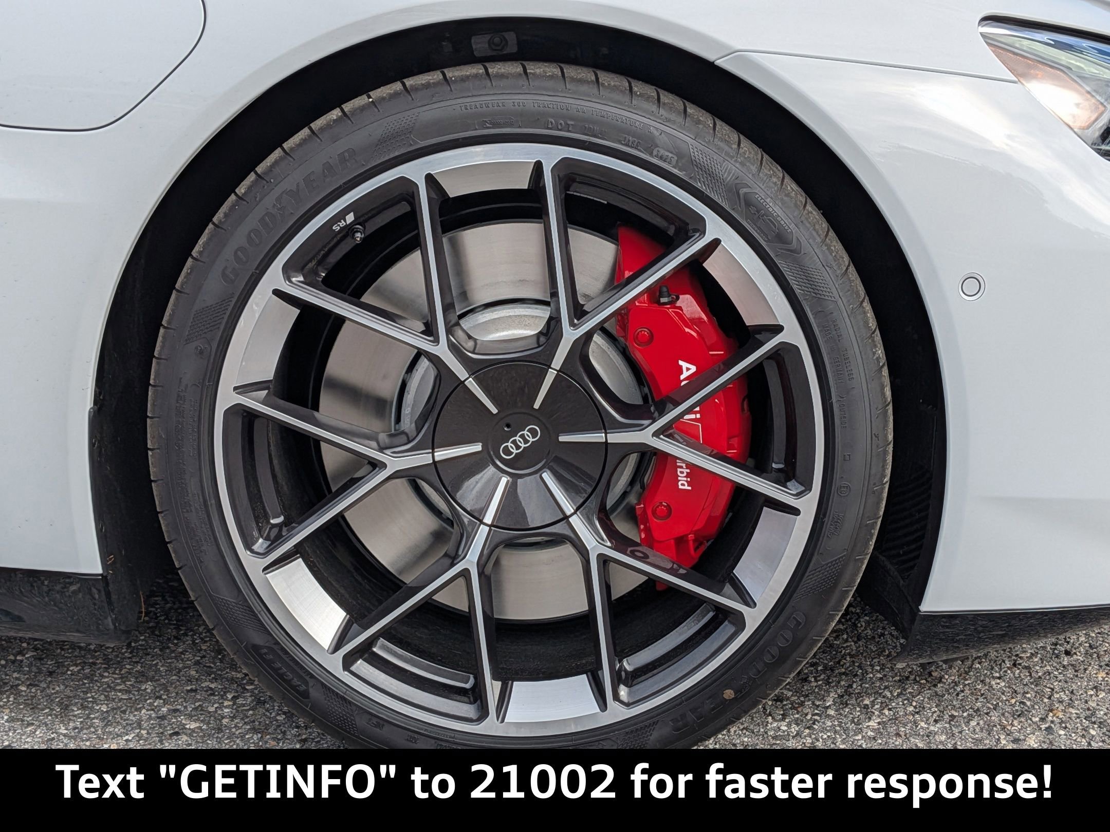 New 2026 Audi RS e-tron GT performance image 13