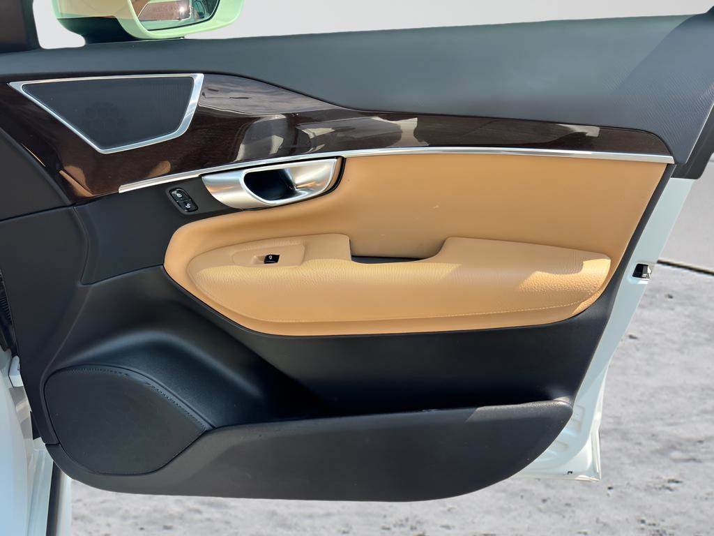 Used 2019 Volvo XC90 T6 Momentum w/ Advanced Package AWD/4WD image 38