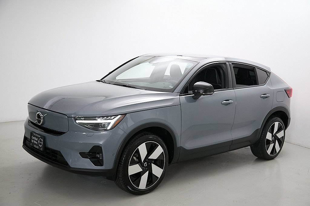 Certified 2023 Volvo C40 P8 Recharge Ultimate AWD/4WD image 6