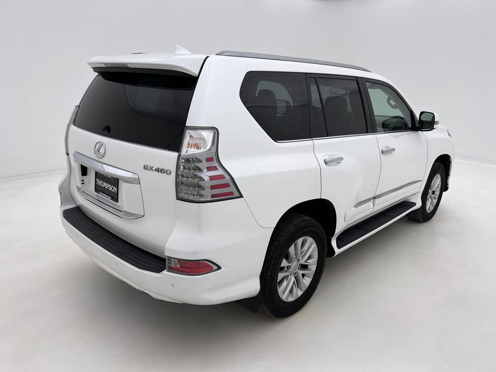 Used 2019 Lexus GX 460 image 7
