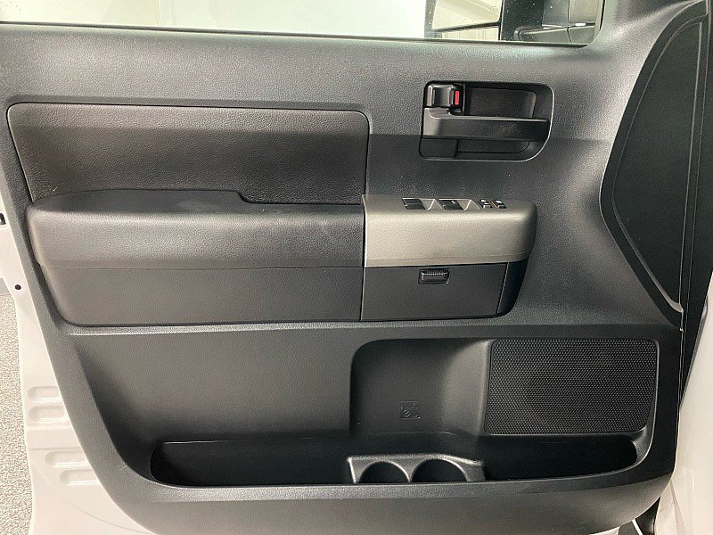 Used 2010 Toyota Tundra 4x4 Double Cab image 9