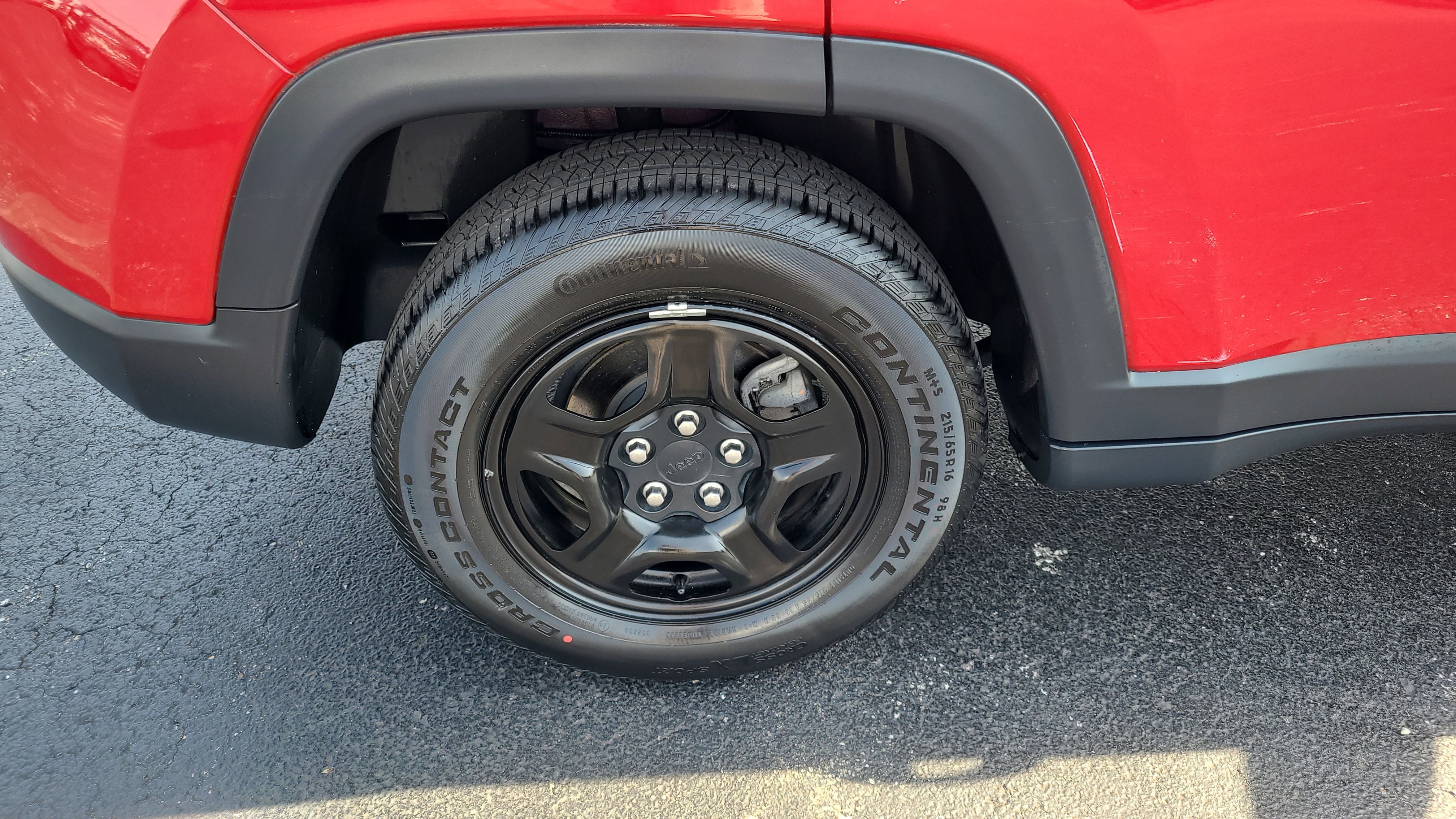 Used 2018 Jeep Compass Sport image 10