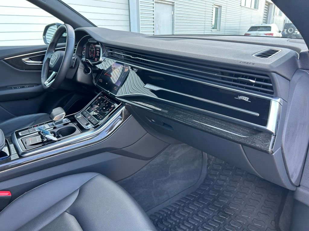 Used 2022 Audi Q8 Premium Plus w/ Premium Plus Package image 49