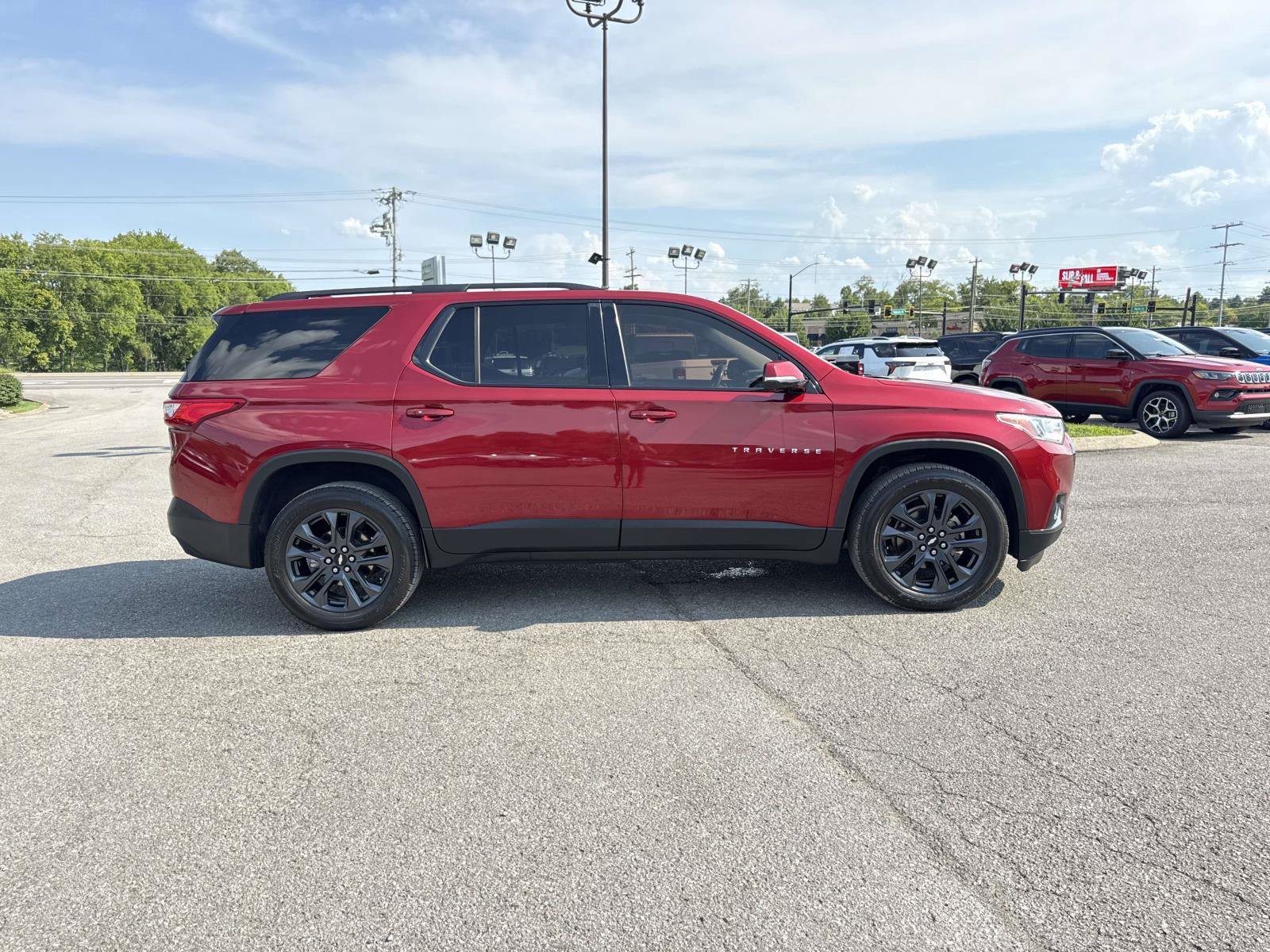 Used 2020 Chevrolet Traverse RS w/ LPO, Floor Liner Package FWD image 4