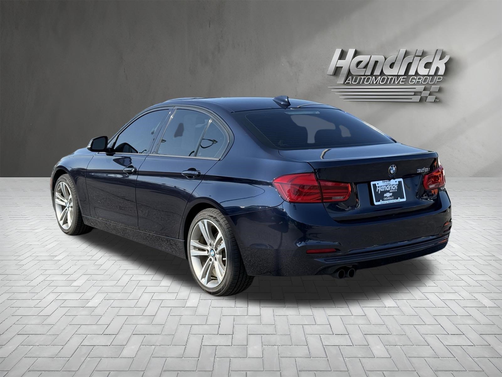 Used 2016 BMW 328i Sedan RWD image 8