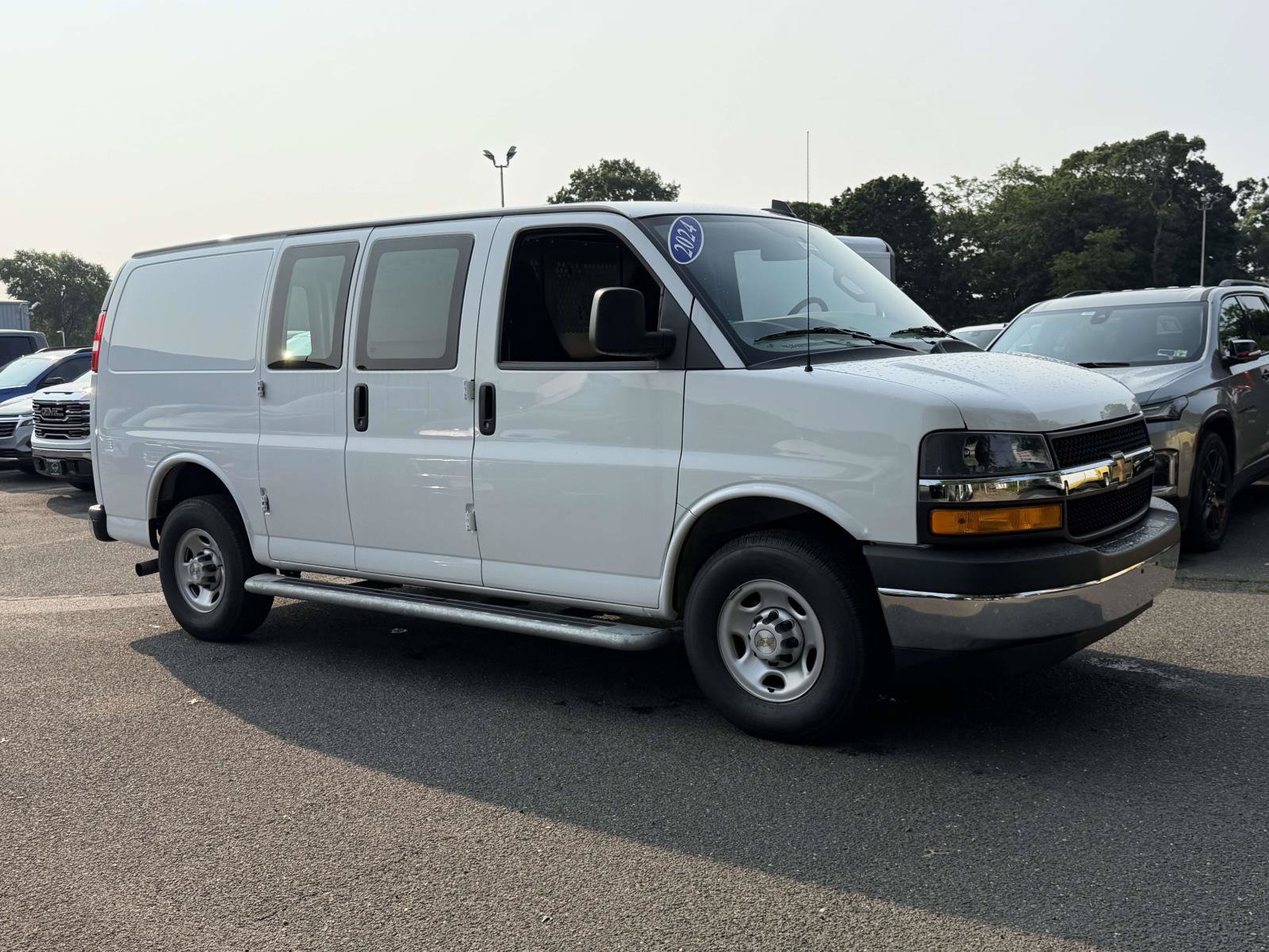 Certified 2024 Chevrolet Express 2500 w/ Driver Convenience Package RWD image 6