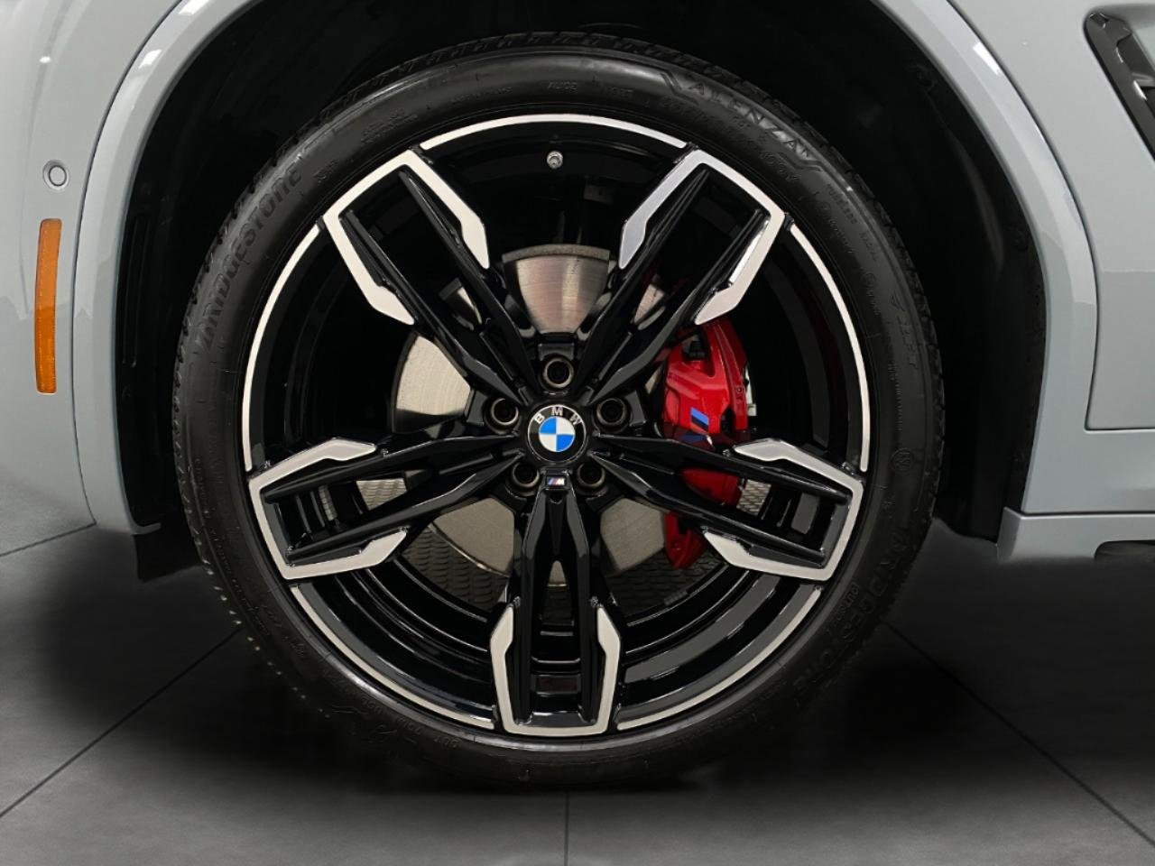 Certified 2024 BMW X4 M40i AWD/4WD image 46