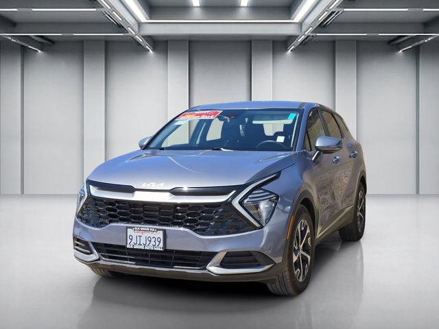 Certified 2024 Kia Sportage EX FWD image 3