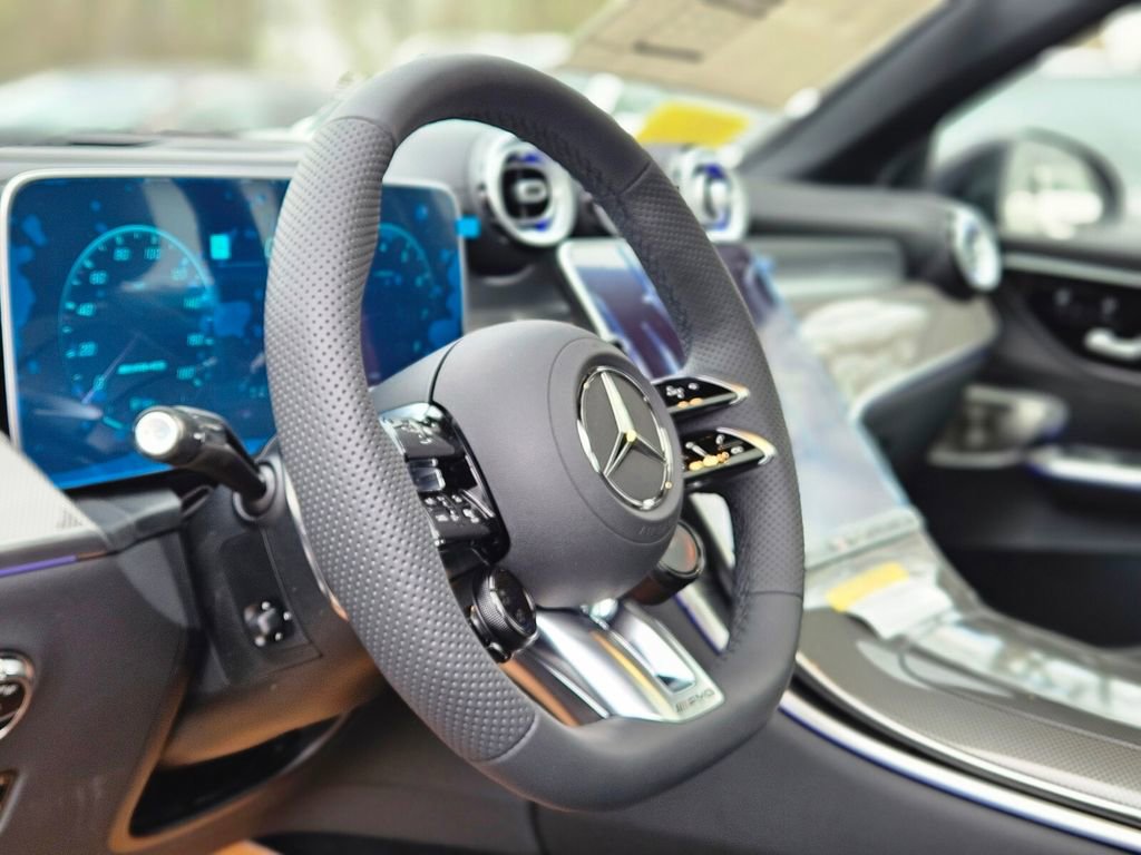 New 2026 Mercedes-Benz GLC 43 AMG 4MATIC Coupe image 17