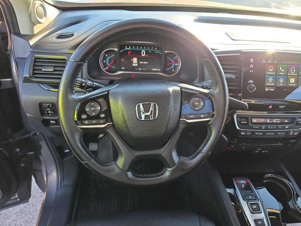 Used 2021 Honda Pilot Touring image 13