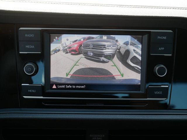 Certified 2024 Volkswagen Jetta S FWD image 33