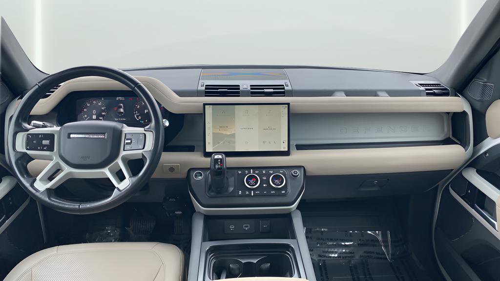 Used 2022 Land Rover Defender 110 S image 9