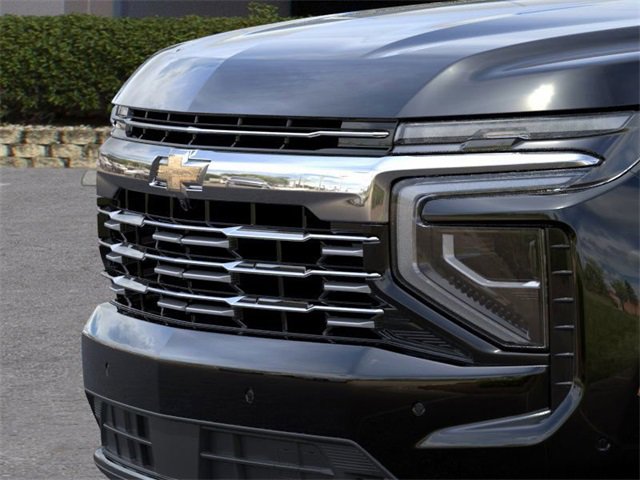 New 2026 Chevrolet Suburban Premier image 14