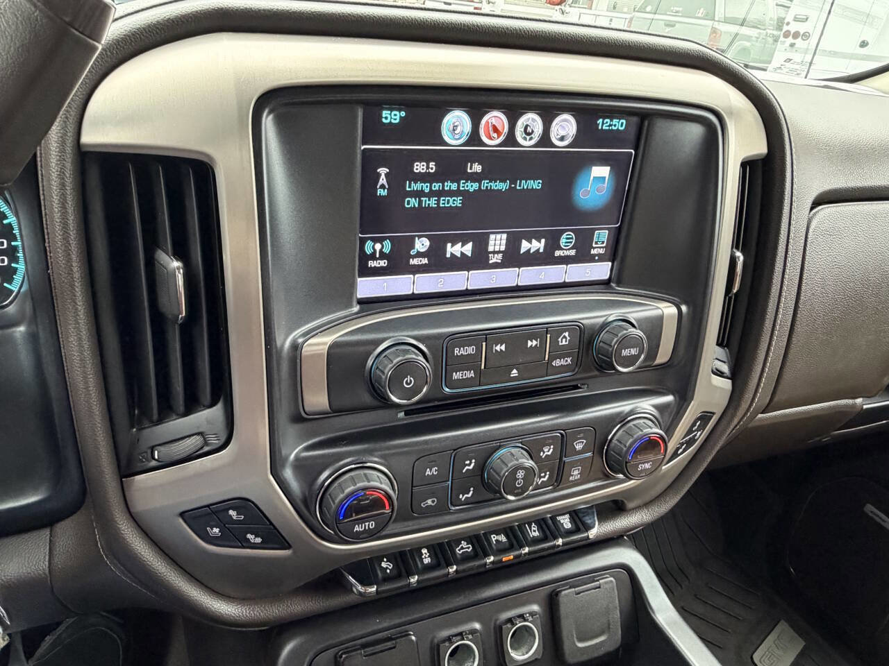 Used 2019 GMC Sierra 3500 Denali w/ Duramax Plus Package image 46
