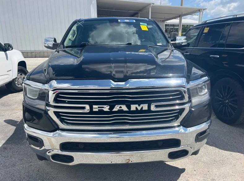 Used 2020 RAM 1500 Laramie AWD/4WD image 2