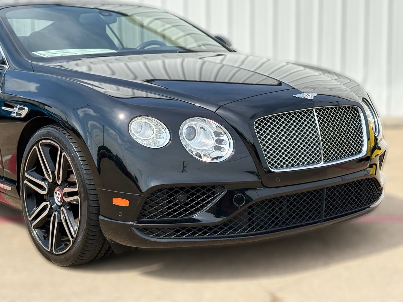 Used 2017 Bentley Continental GT AWD/4WD image 9