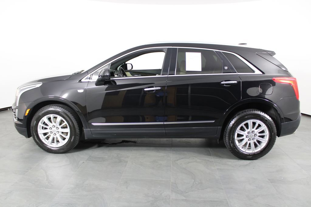Used 2018 Cadillac XT5 FWD w/ LPO, Wheel Lock Package image 10