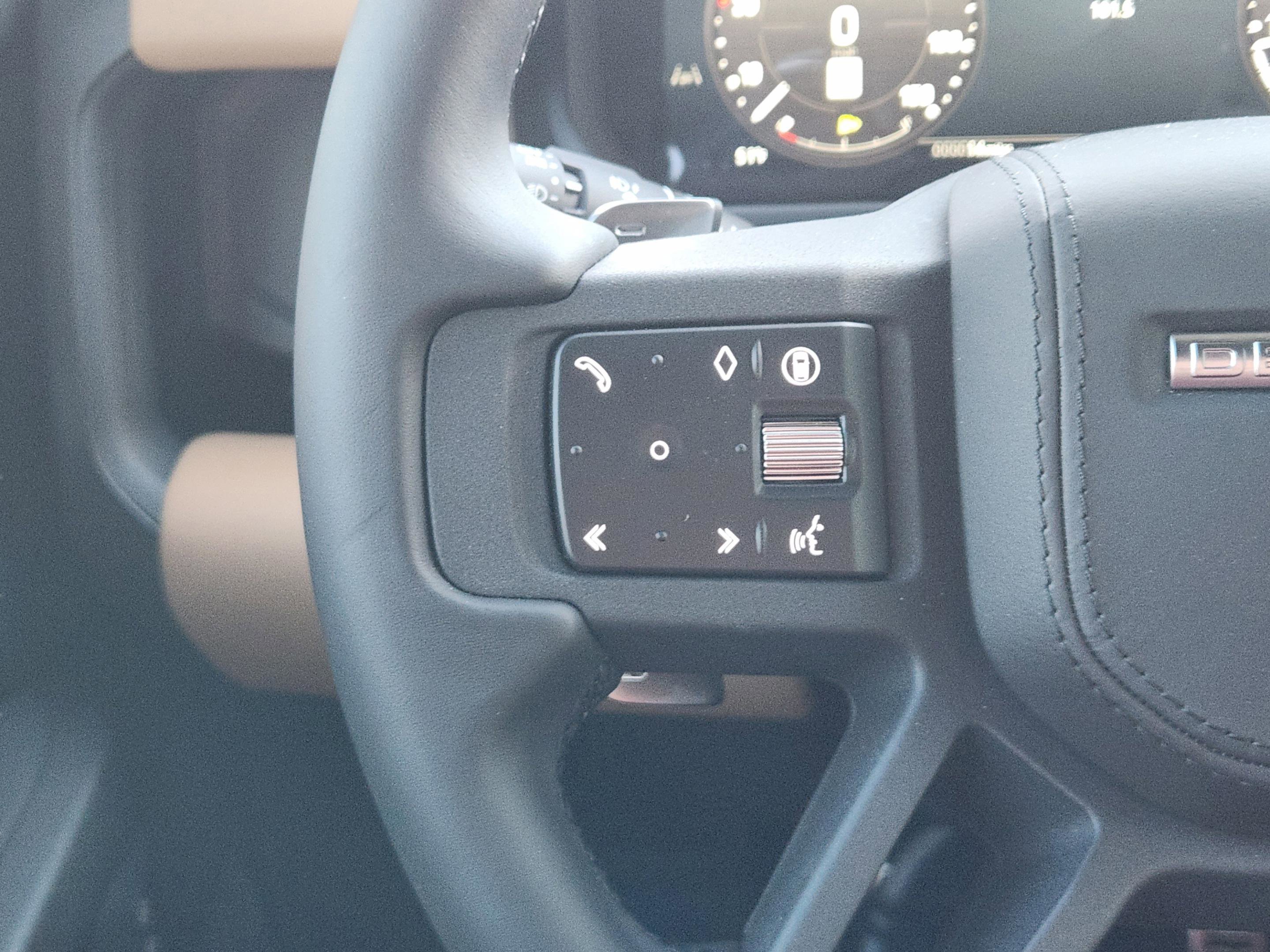 New 2026 Land Rover Defender 130 V8 AWD/4WD image 29
