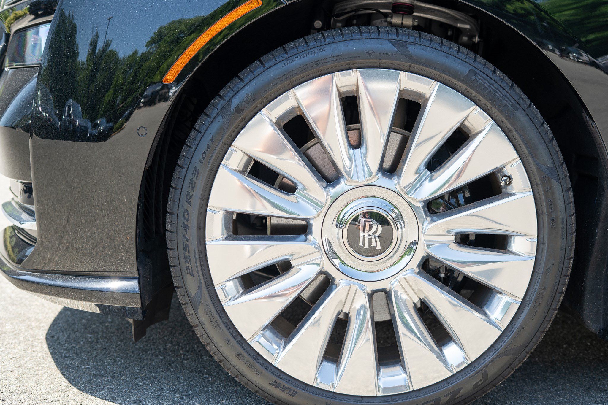 Certified 2024 Rolls-Royce Spectre w/ Spectre Launch Package AWD/4WD image 6