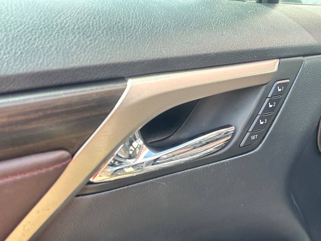 Used 2017 Lexus RX 350 AWD w/ Premium Package image 8