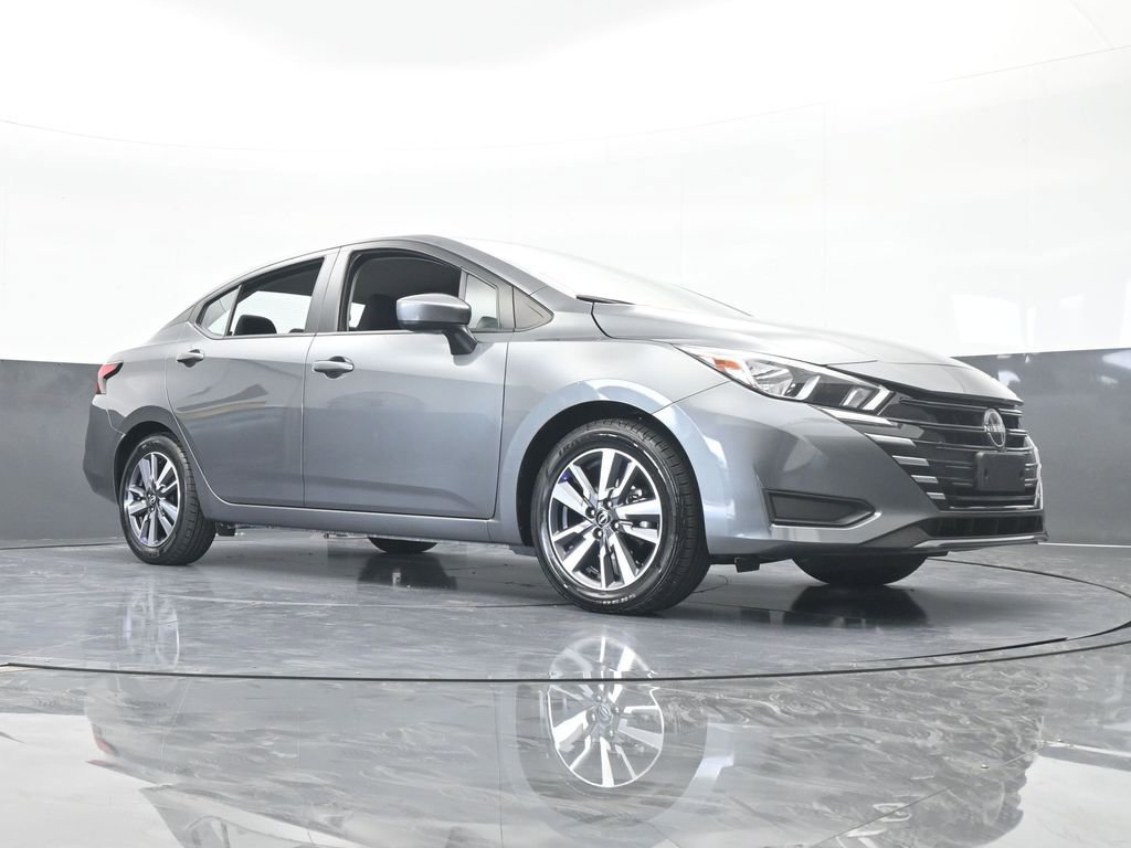 Used 2023 Nissan Versa SV image 60