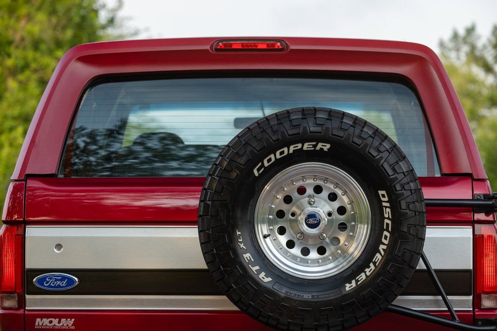 Used 1994 Ford Bronco XLT image 26