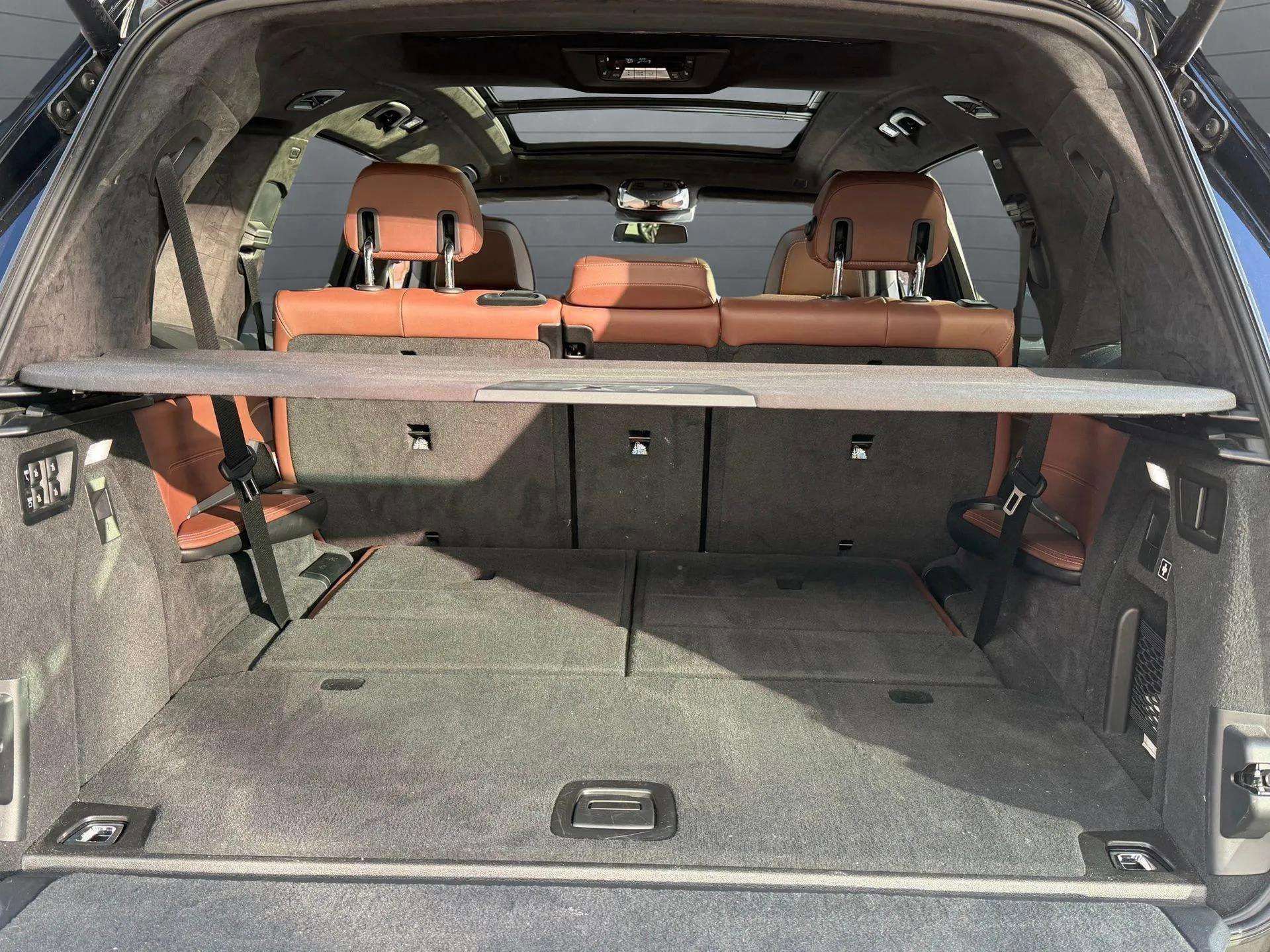 Used 2023 BMW X7 xDrive40i w/ Executive Package image 39