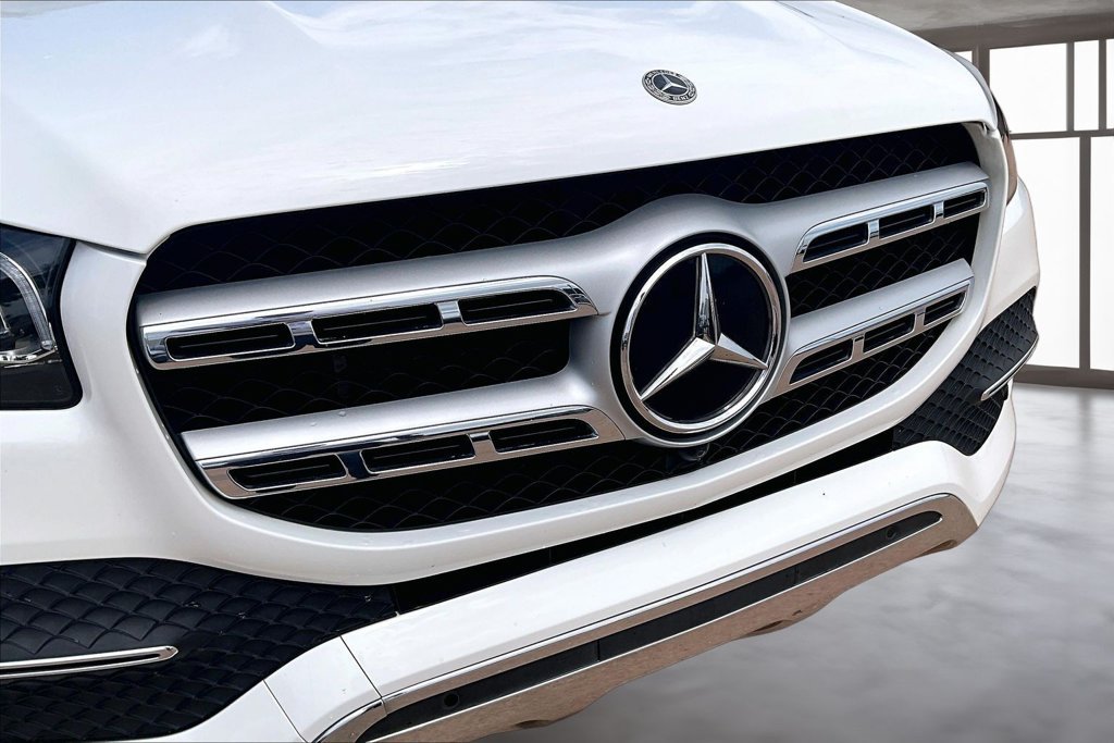Used 2021 Mercedes-Benz GLS 450 4MATIC image 29