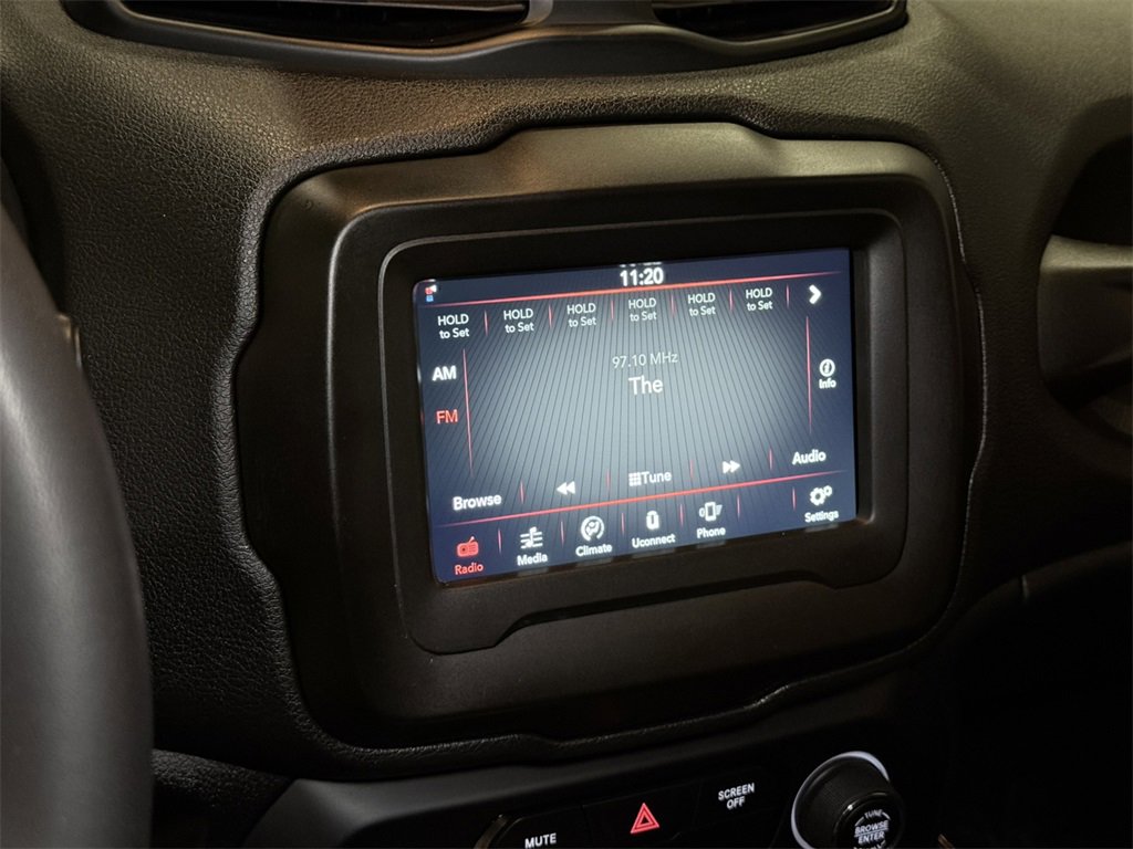 Used 2020 Jeep Renegade Trailhawk image 24
