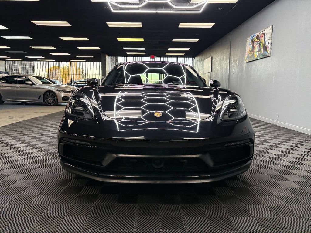 Used 2018 Porsche 718 Cayman GTS image 4