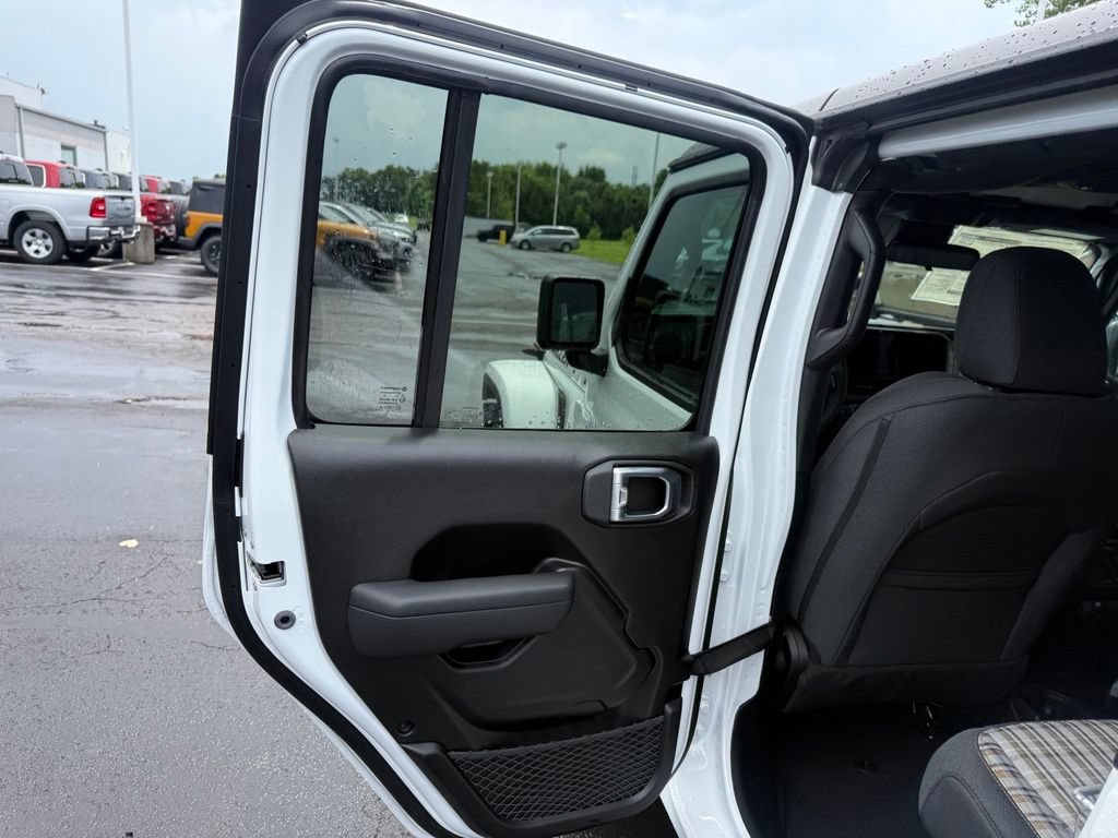 New 2026 Jeep Wrangler Unlimited Sport AWD/4WD image 37