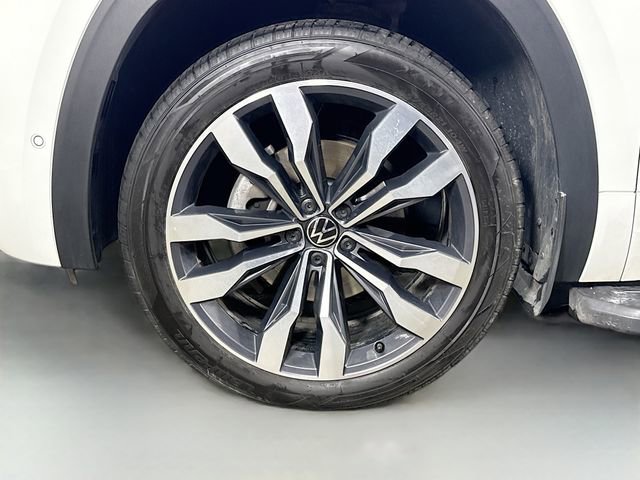 Used 2021 Volkswagen Atlas Cross Sport SEL Premium R-Line AWD/4WD image 35