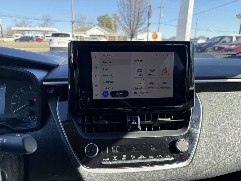 Used 2023 Toyota Corolla LE image 13