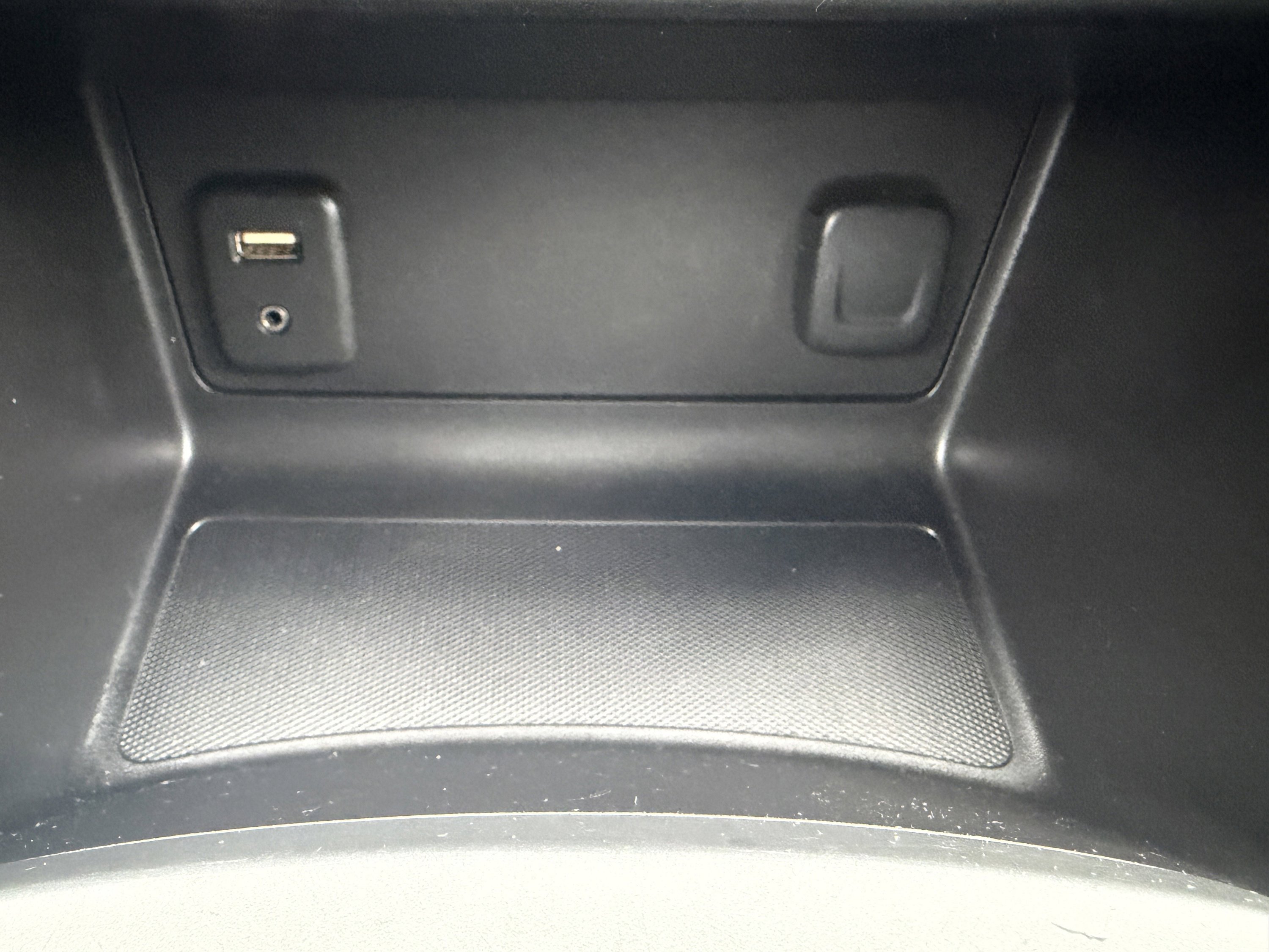 Used 2016 Chevrolet Colorado LT w/ Luxury Package, Chrome image 18