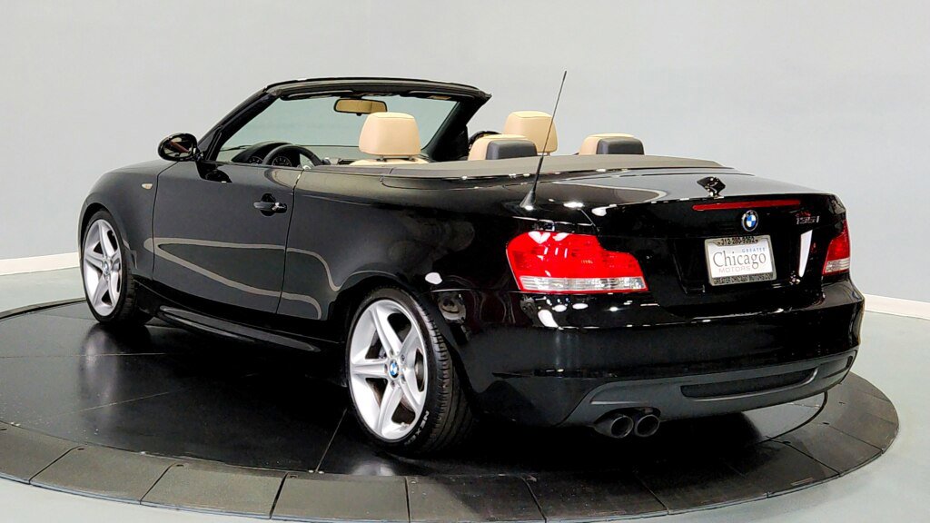 Used 2009 BMW 135i Convertible image 5