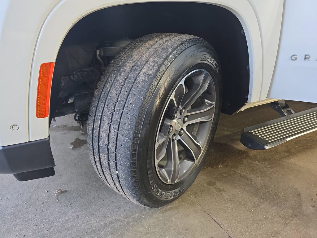 Used 2022 Jeep Grand Wagoneer Series I AWD/4WD image 37