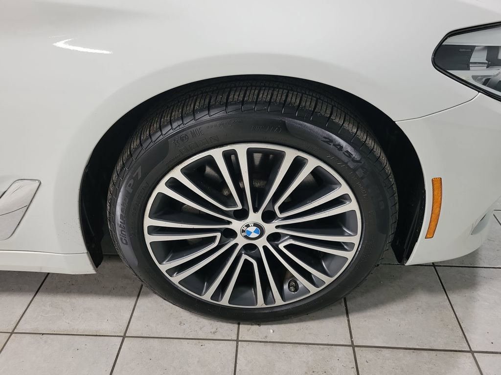 Used 2018 BMW 530i xDrive image 48