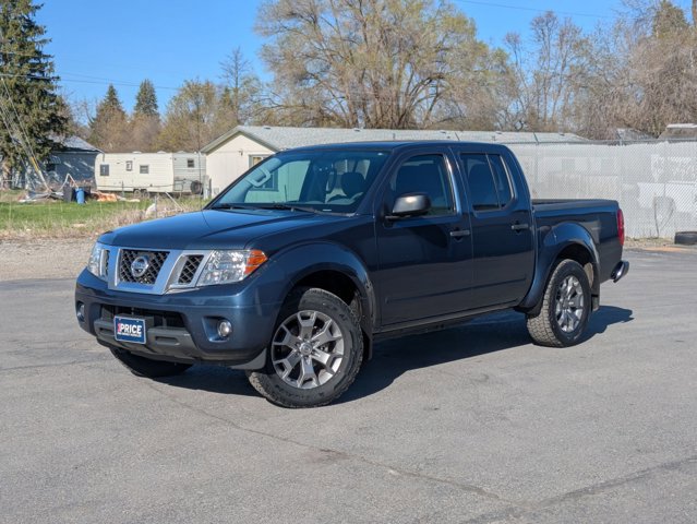 Used 2021 Nissan Frontier SV image 2