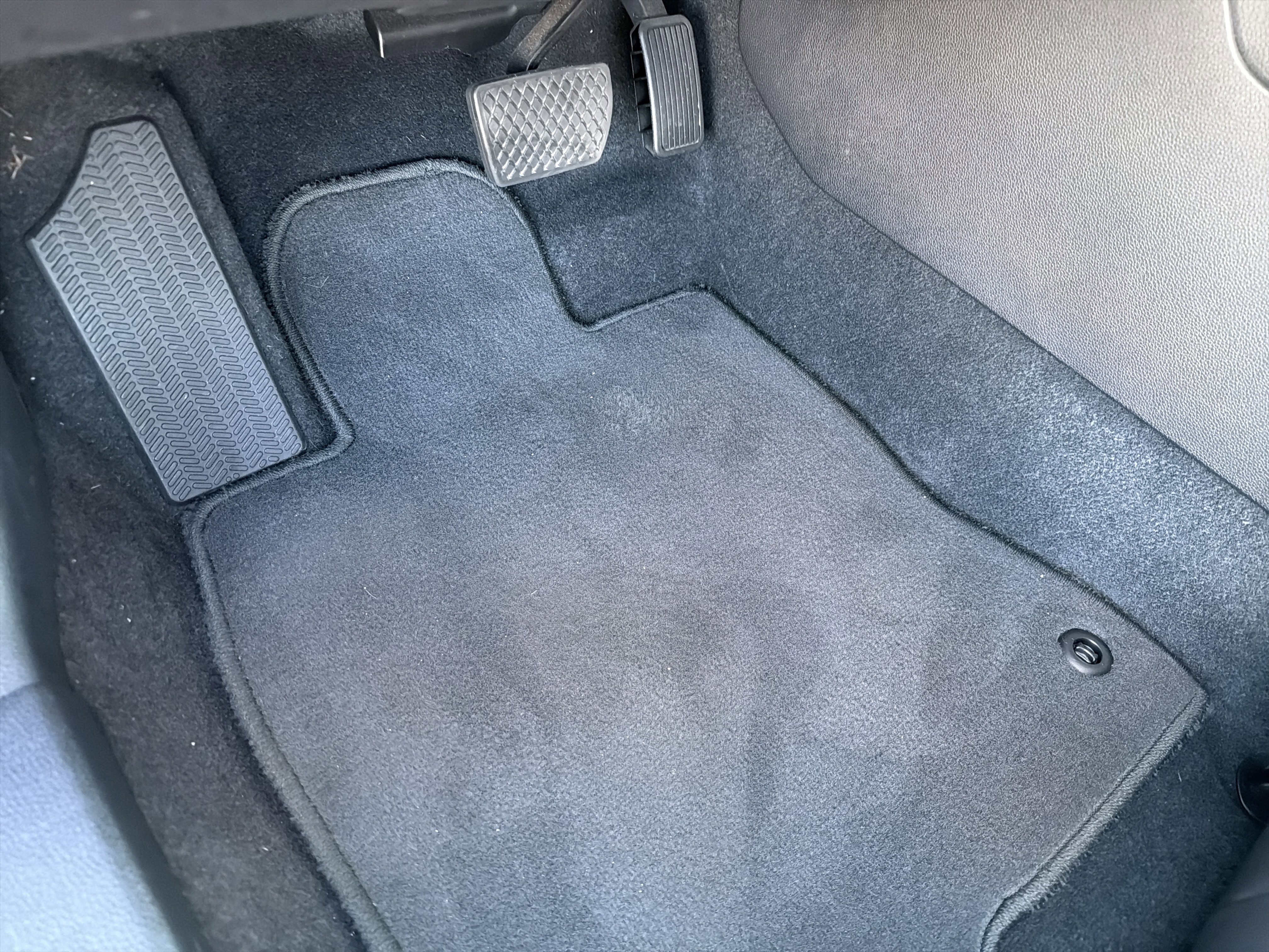 Certified 2024 Acura Integra image 17