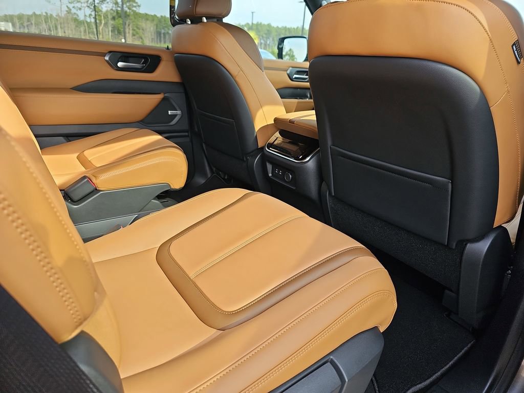 New 2026 Nissan Armada SL w/ Captain's Chari Seat Package RWD image 14