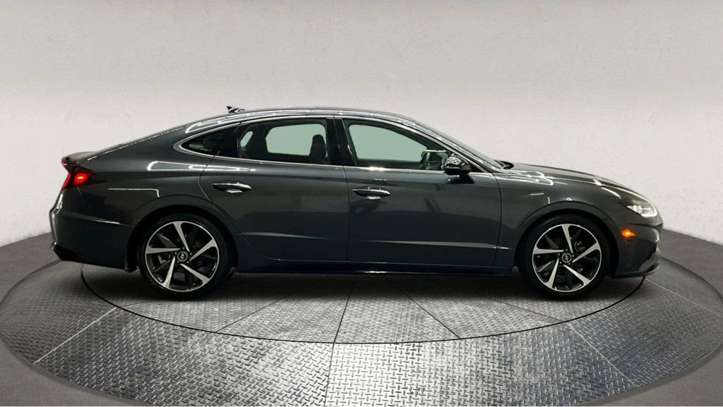 Used 2022 Hyundai Sonata SEL Plus image 9