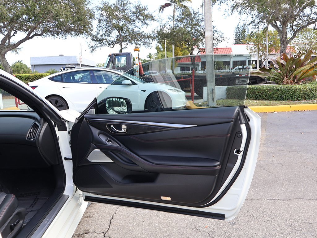 Used 2020 INFINITI Q60 Red Sport 400 image 25