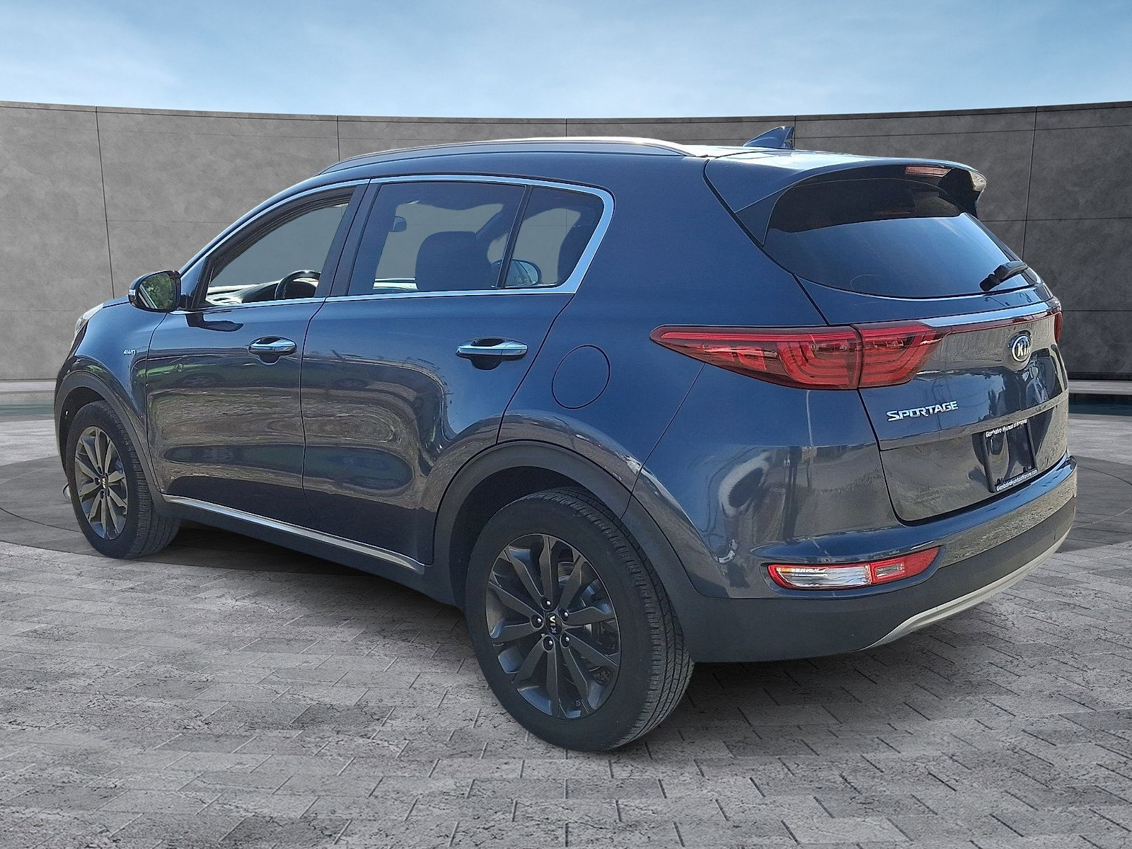 Used 2019 Kia Sportage EX w/ EX Sport Appearance Package AWD/4WD image 7