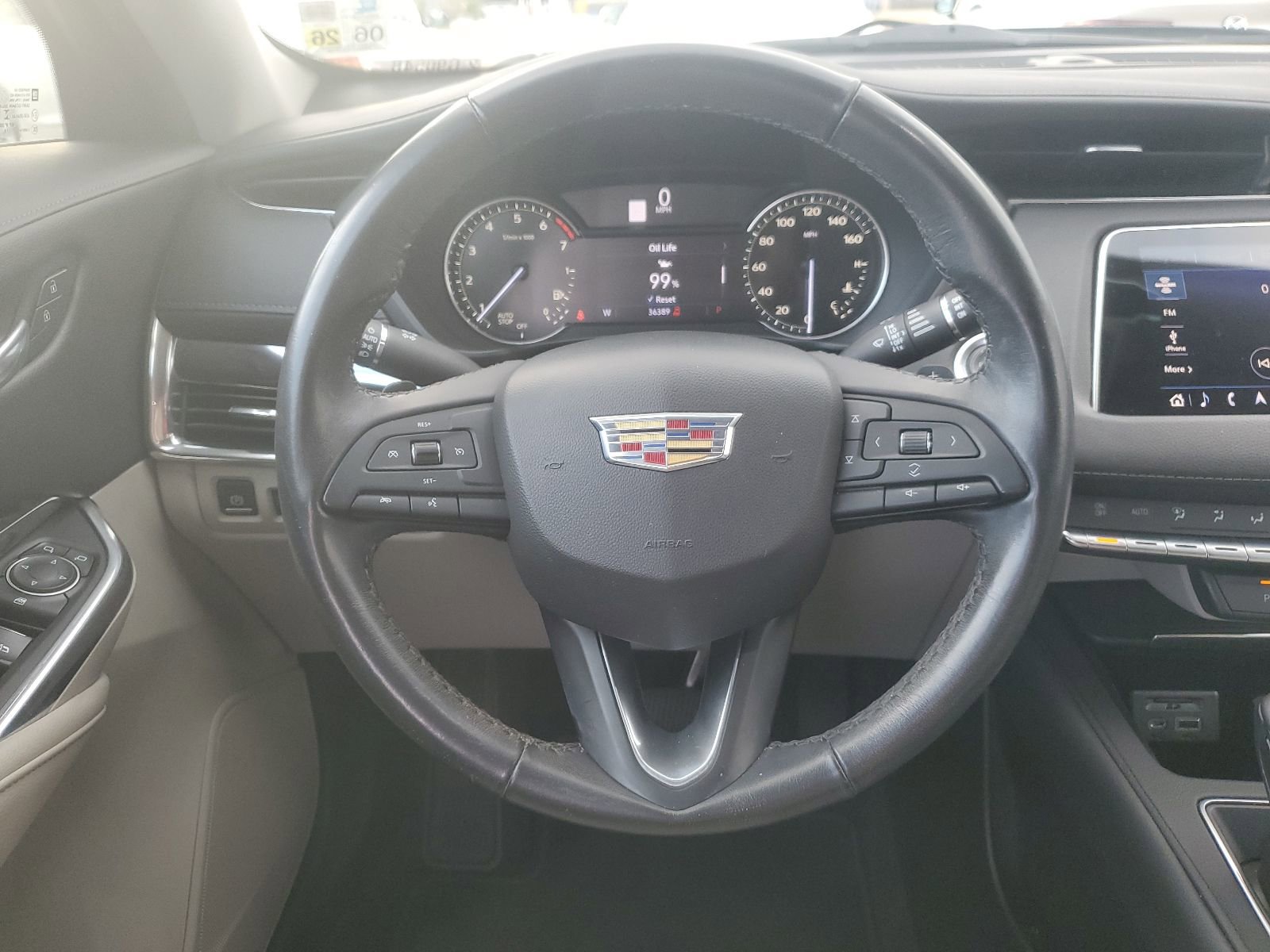 Used 2019 Cadillac XT4 Luxury image 11
